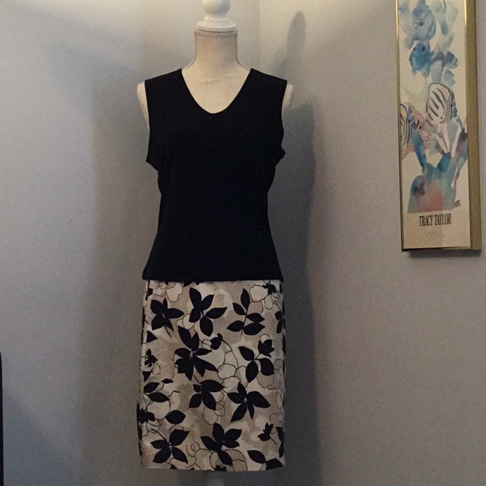 Geoffrey Beene- Size 6